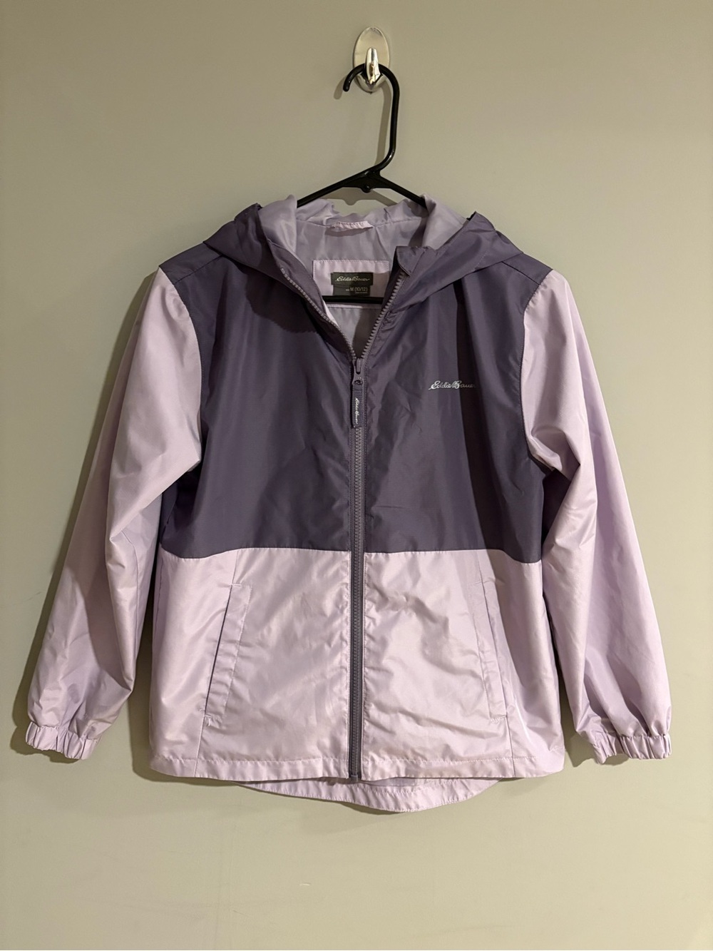Eddie Bauer Women’s M 10/12 Purple Lavender Colorblock Hooded Windbreaker